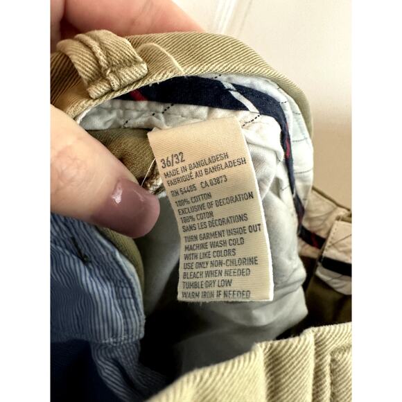 American Eagle 36/32 Khaki Pants - Picture 3 of 4